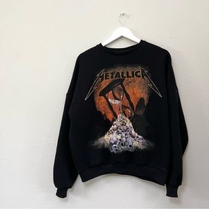 Metallica sweatshirt
